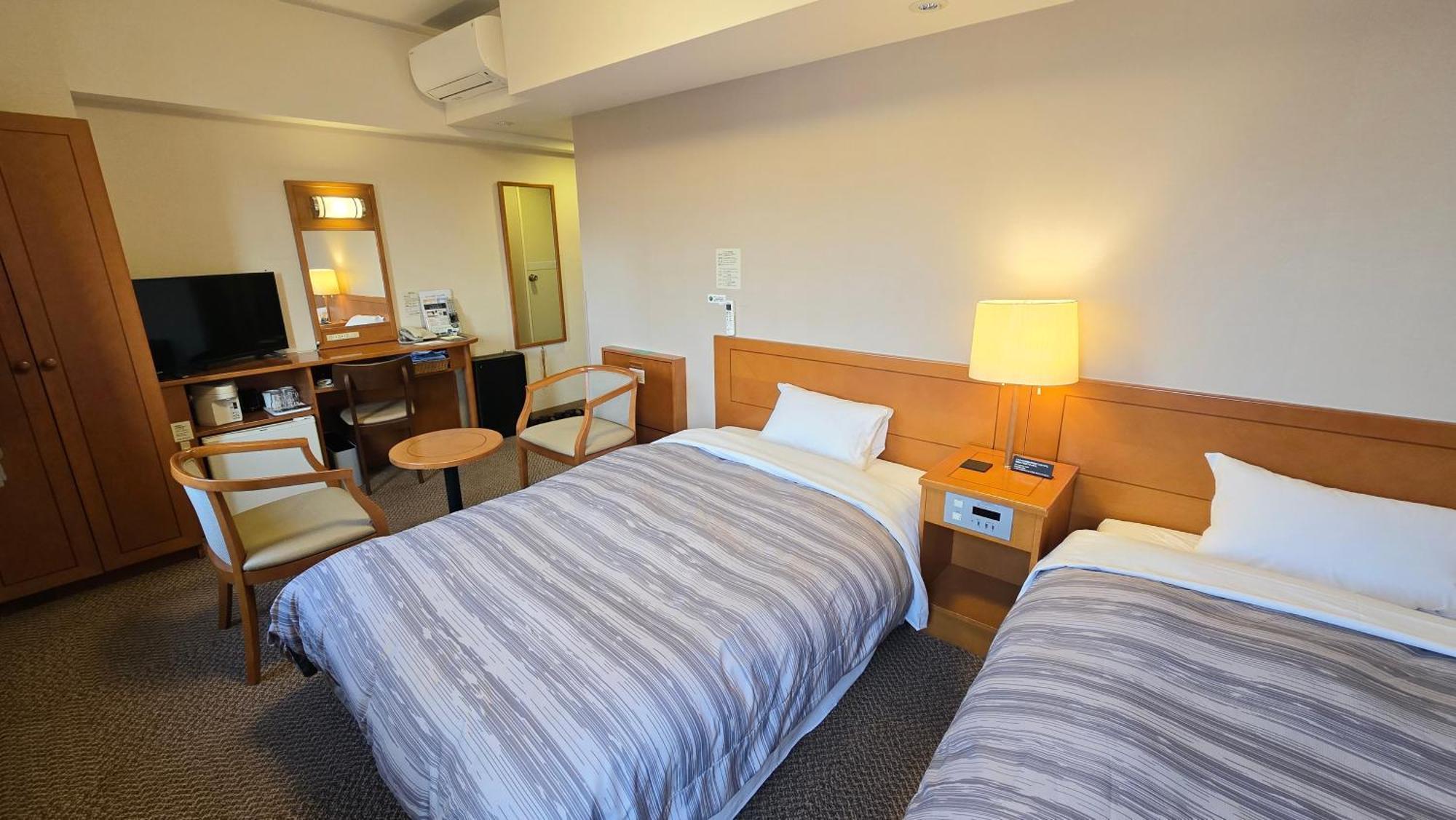 Hotel Route-Inn Fukaya Ekimae Exterior photo