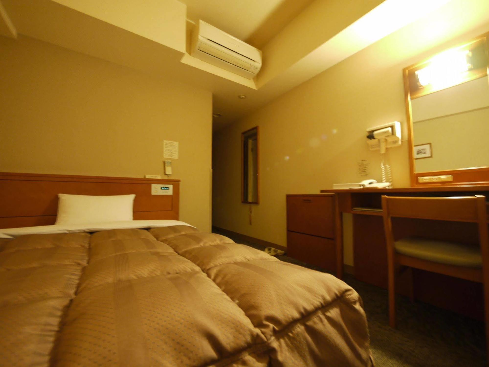 Hotel Route-Inn Fukaya Ekimae Exterior photo